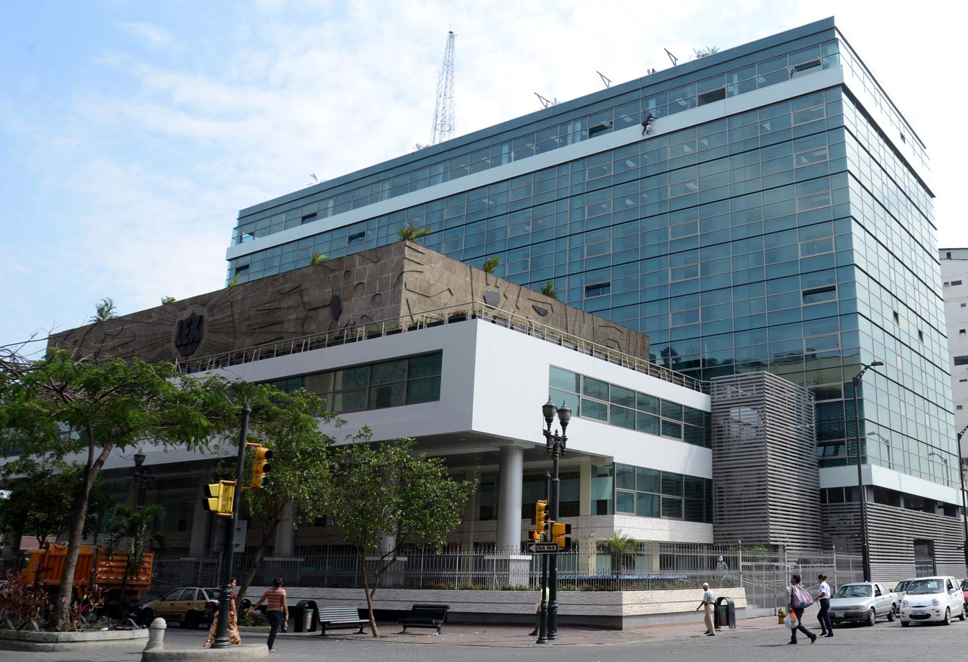 palacio de justicia guayaquil